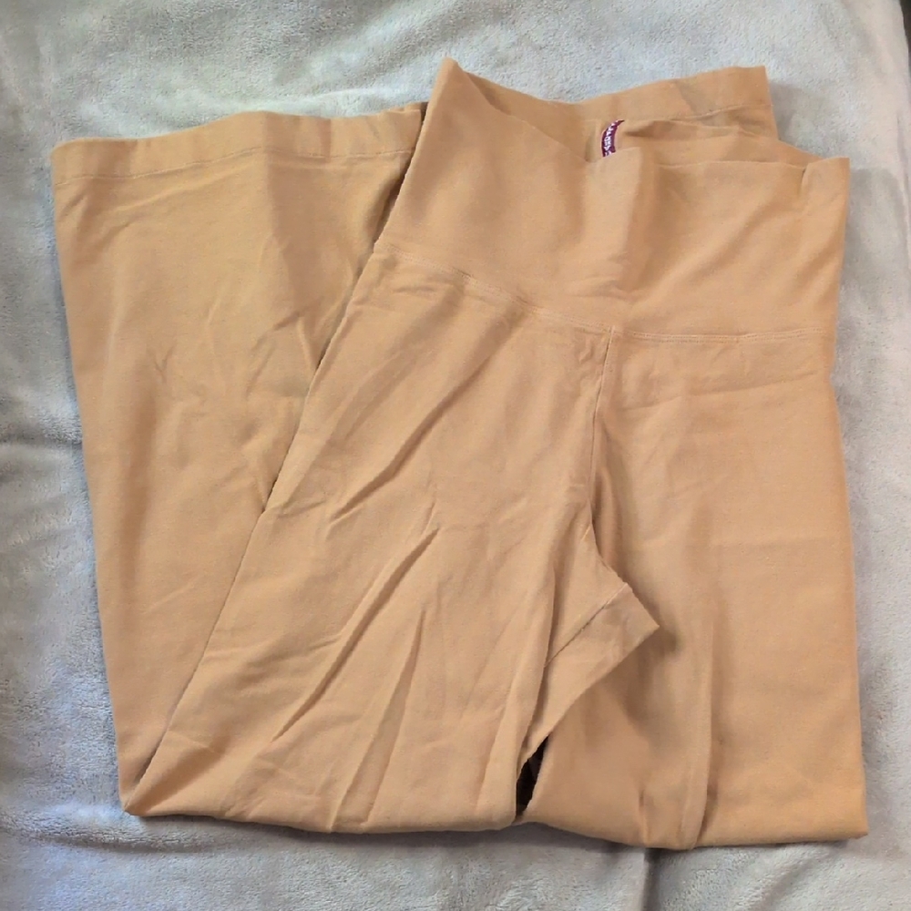 🎁$10 Sale! Hard Tail Flare Pant